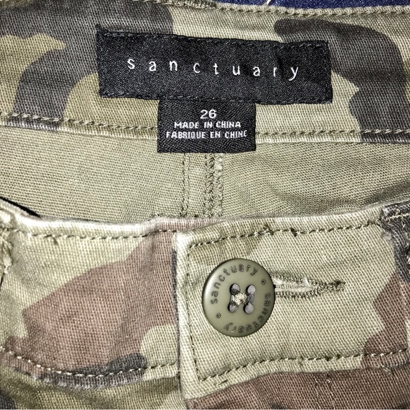Sanctuary Camo pants Womens Size 26 NWOT - Picture 3 of 3